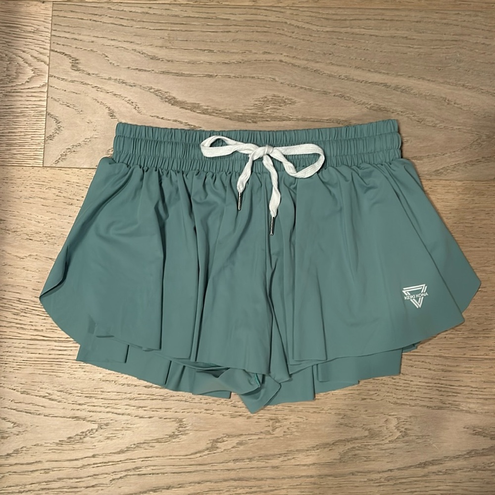 Keiki Kona Women’s Athletic Shorts Size Large